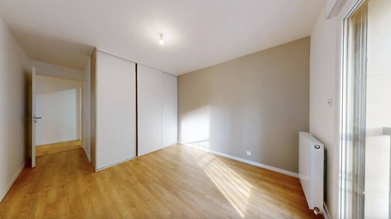 Saint-Ouen-Sur-Seine (93400)