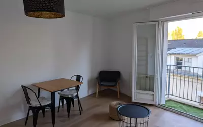 Nantes (44000)