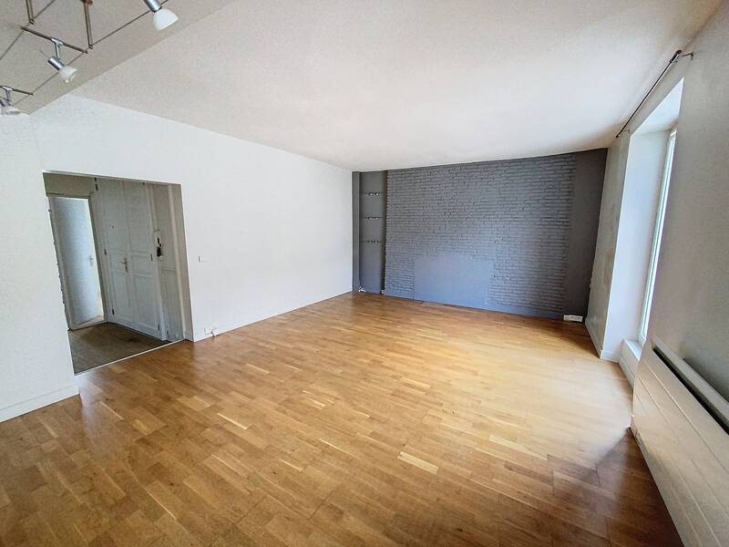 Angers (49000)
