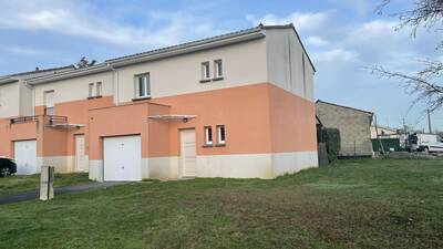 Location maison 4 pièces Galgon (33133)