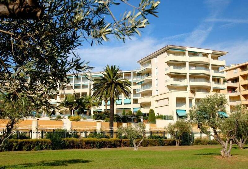 Antibes (06600)