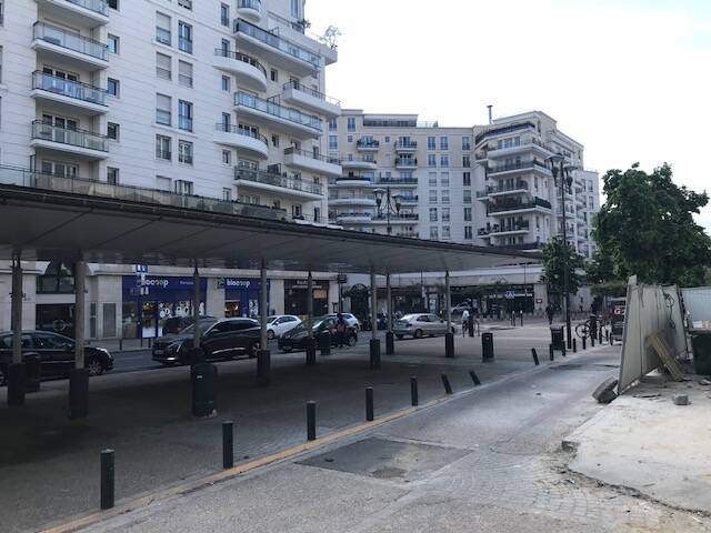 Local commercial Courbevoie (92400) - 281 m² - 1.650.000 €
