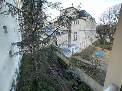 Location appartement studio Paris 14e
