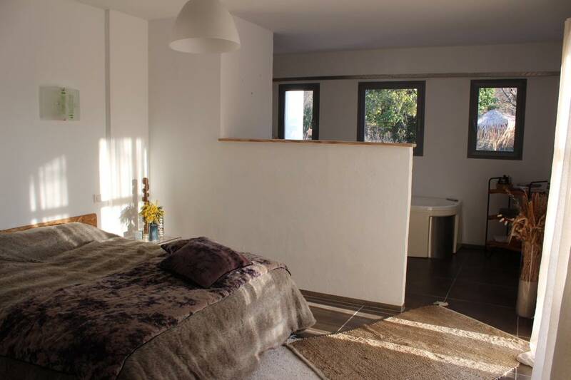 Fréjus (83600)