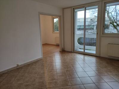 Location appartement 4 pièces Tarbes (65000)