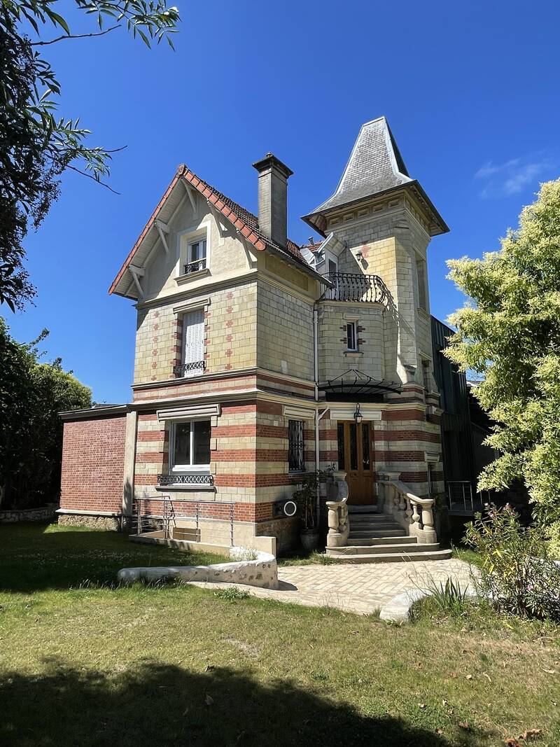 Clamart (92140)