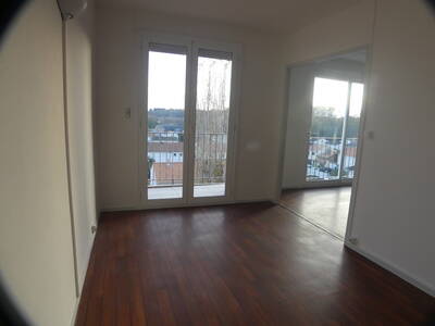 Location appartement 5 pièces Mérignac (33700)