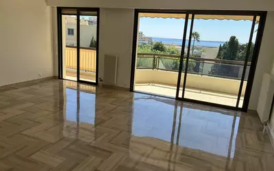 Antibes (06600)