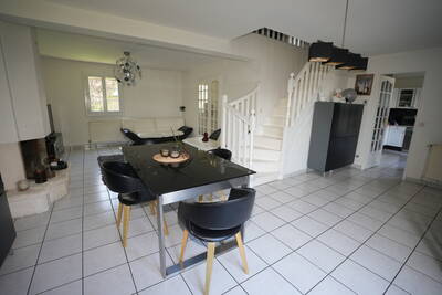 Vente maison 6 pièces Neuilly-Plaisance (93360)