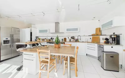 Maison 15 pièces 553 m² · à Aumale · 553 m² · 545 000 €