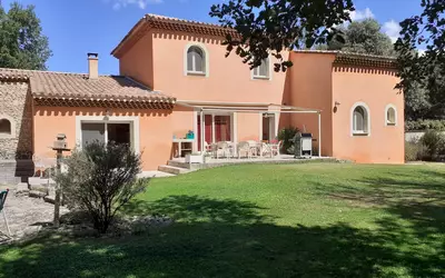 Venasque (84210) 15 Km L'isle-Sur-La-Sorgue