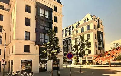 Clamart (92140)