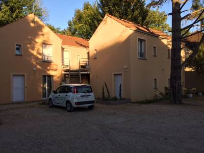 Location appartement studio Bures-sur-Yvette (91440)