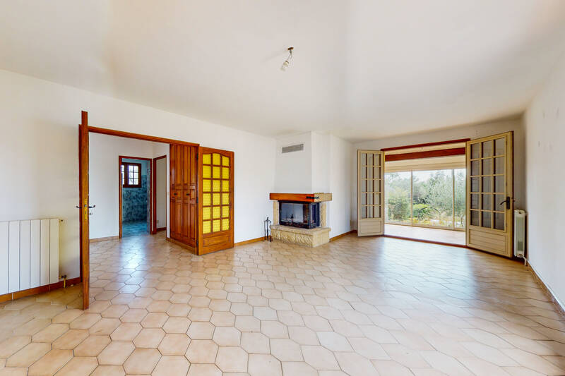 Caux (34720)