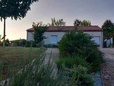 Location maison 4 pièces Saint-Hilaire-de-Lusignan (47450)