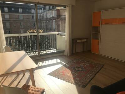 Location appartement studio Paris 15e