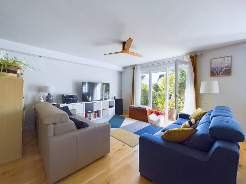 Le Plessis-Trévise (94420), Dans Le Quartier Du Val Roger