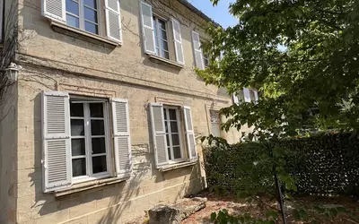 Avignon (84000)