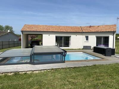 Vente maison 5 pièces Clam (17500)
