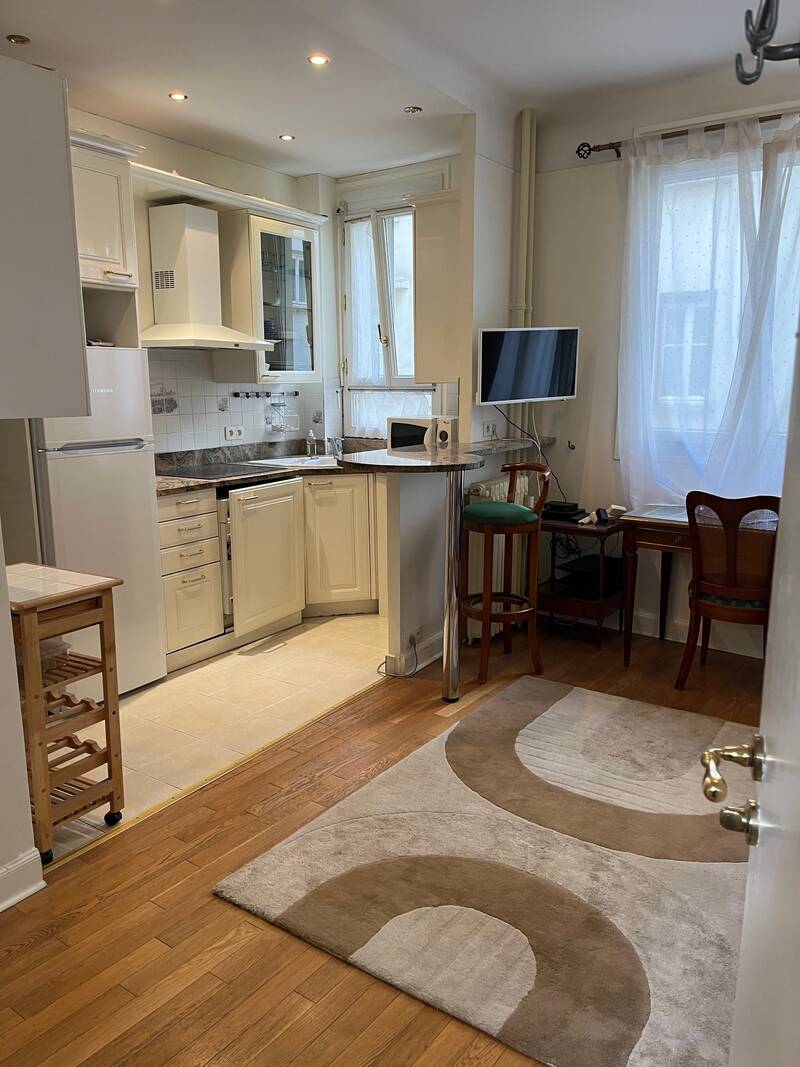 Paris 17E (75017)