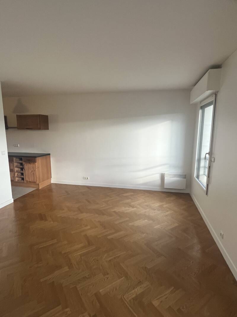 Issy-Les-Moulineaux (92130)