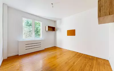 Maison 9 pièces 189 m² · à Saint-Martin-le-Vinoux · 189 m² · 470 000 €