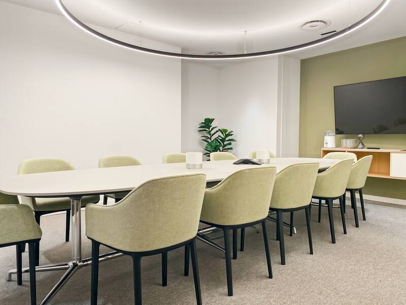 Bureaux, local professionnel Biot - 45&nbsp;m² - 1.889&nbsp;&euro;
