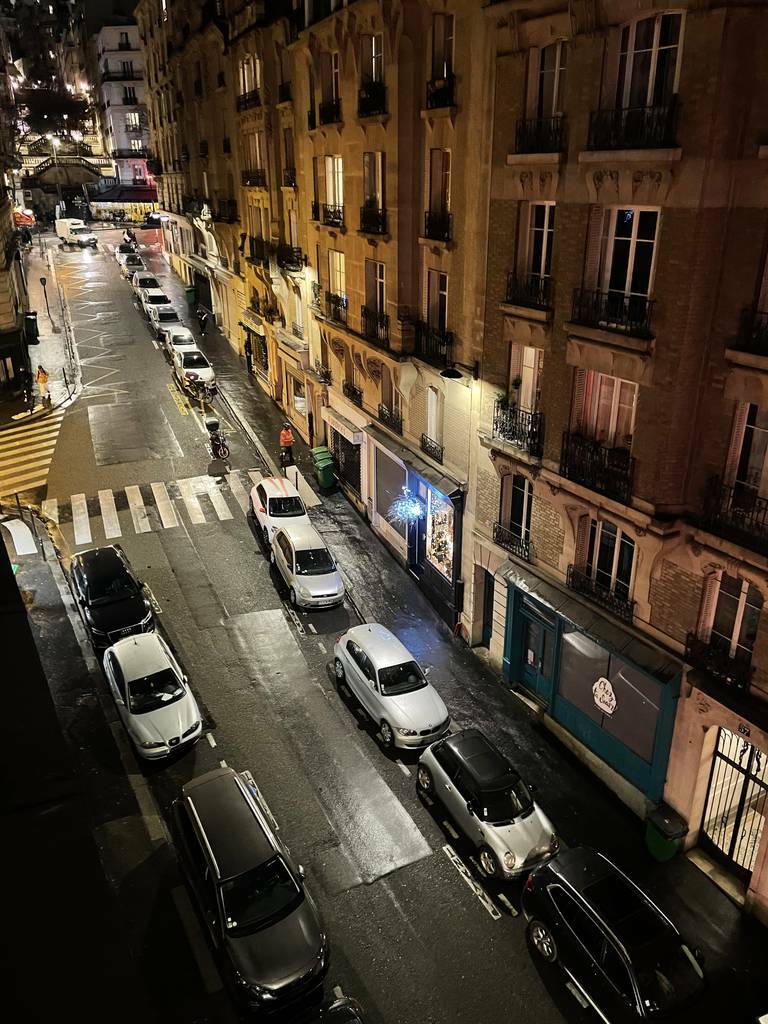 Paris 18E