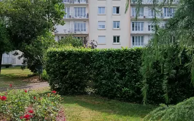 Nantes (44000)
