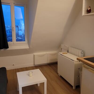 Location appartement studio Paris 10e
