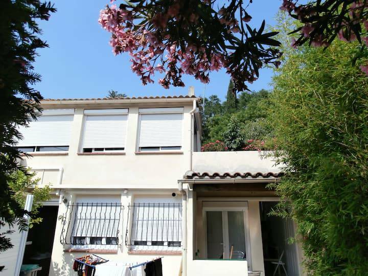 Locations studio Marseille Toutes les locations studio Marseille (13