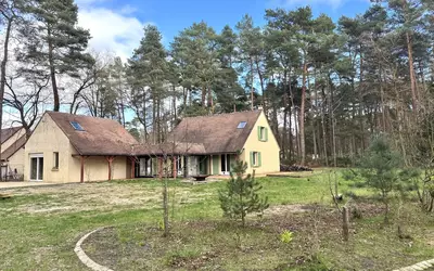 Arbonne-La-Forêt (77630)