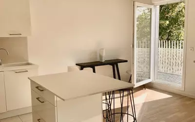 Issy-Les-Moulineaux (92130)