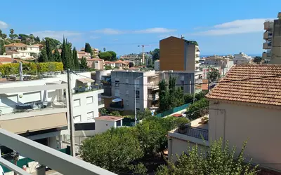 Roquebrune-Cap-Martin (06190)