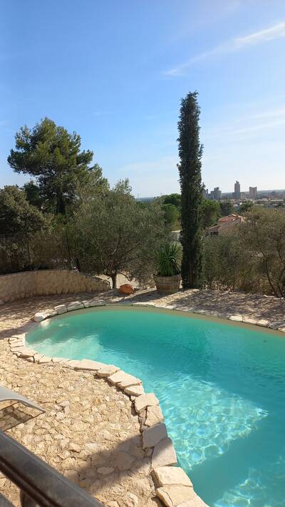 Location maison 5 pièces Beaucaire (30300)