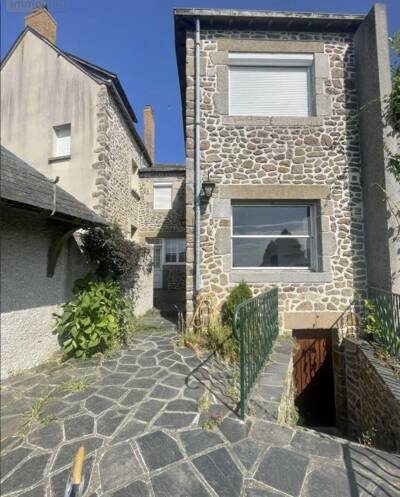 Vente maison 6 pièces Saint-Thomas-de-Courceriers (53160)