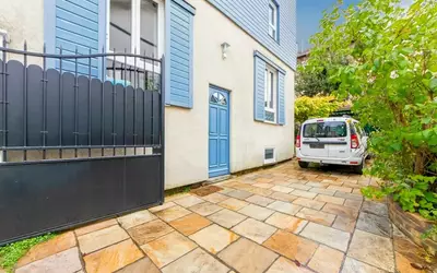 Clamart (92140)