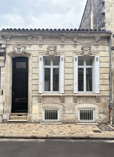 Location maison 6 pièces Bordeaux (33)