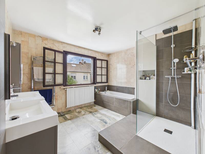 Houilles (78800)