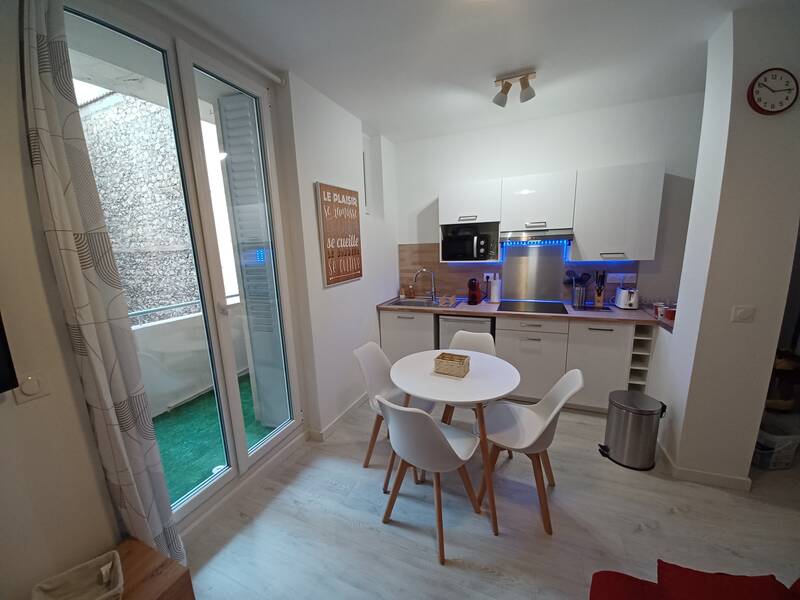 Toulon (83000)