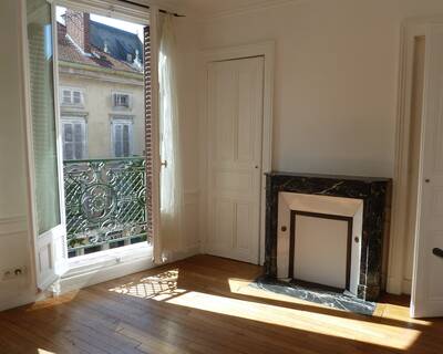Location appartement studio Troyes (10000)
