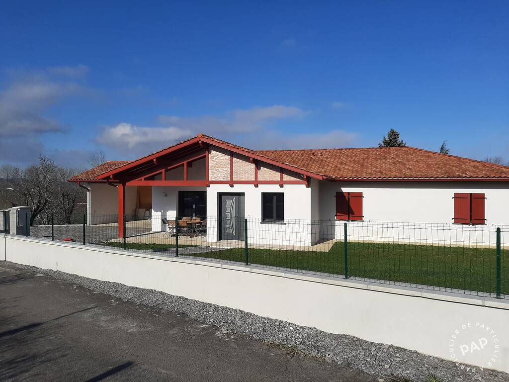 Location Maison Luxe-Sumberraute (64120) 130&nbsp;m² 1.100&nbsp;&euro;