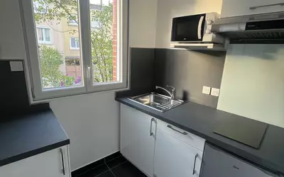Issy-Les-Moulineaux (92130)