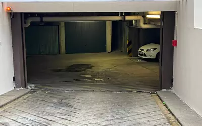 Parking 20 m² · à Paris 20e · 20 m² · 38 000 €