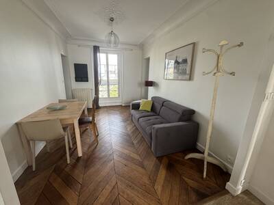 Location appartement 4 pièces Paris 18e
