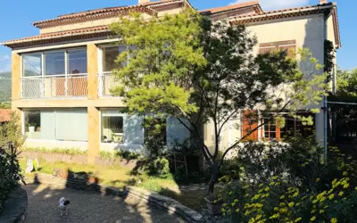 Sanary-Sur-Mer (83110)