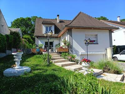 Vente maison 8 pièces Le Plessis-Trévise (94420)