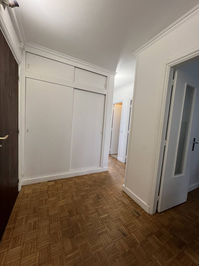 En Colocation  Clichy (92110)
