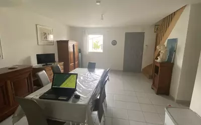 Nantes (44000)