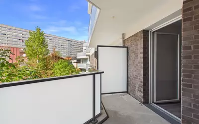 Résidence Récente, Balcon, Parking – Métro Gabriel Péri (6 Min)